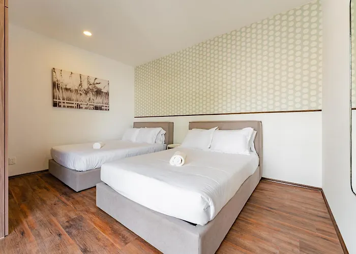 Apartment Doctores By Vh *